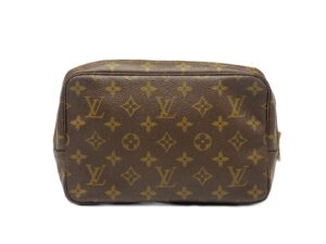 Louis Vuitton Trousse Toilette 23